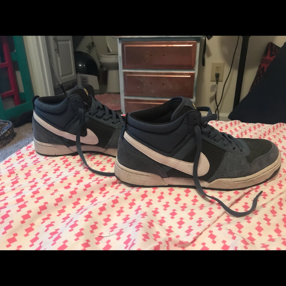 Nike SB mid 9.5